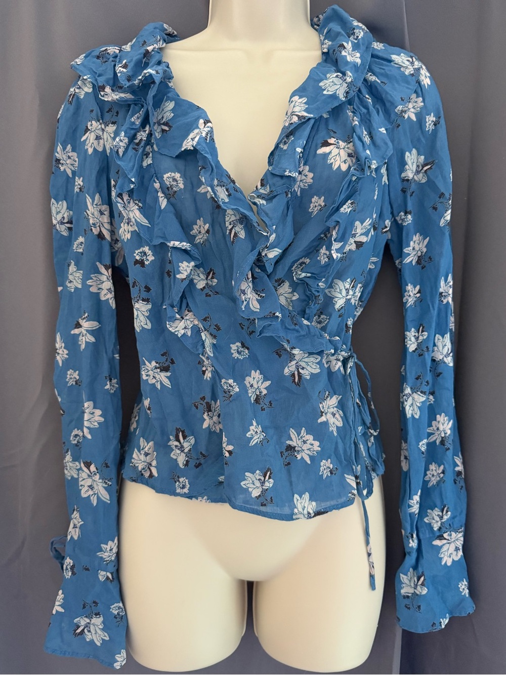 Free People Women's Blue Floral Ruffle Wrap Top